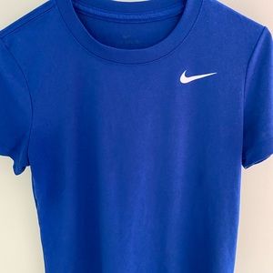 Nike tshirt